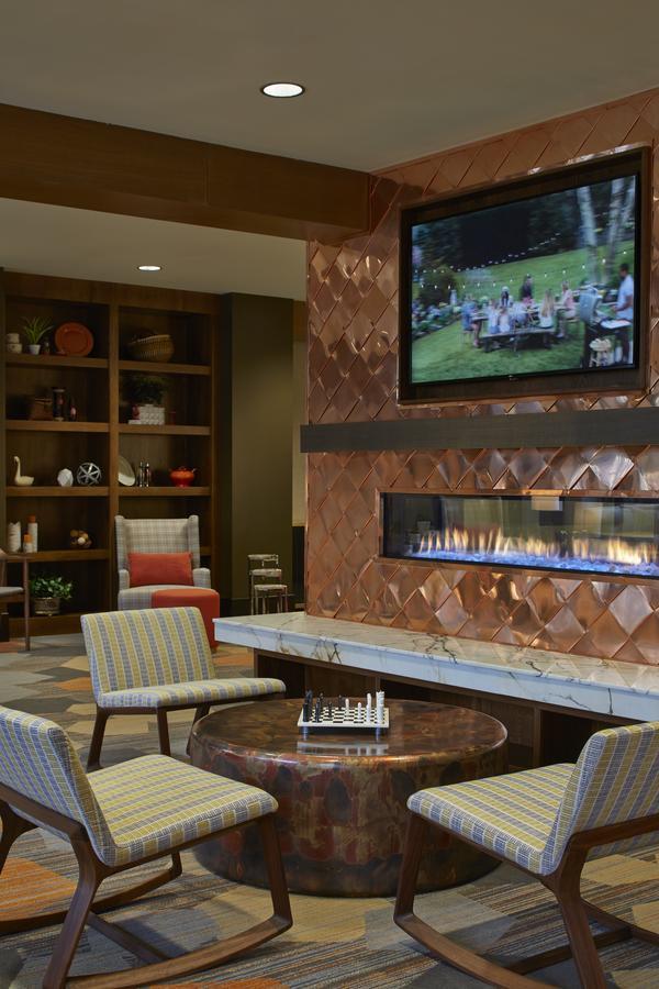 Courtyard By Marriott Lac George Extérieur photo