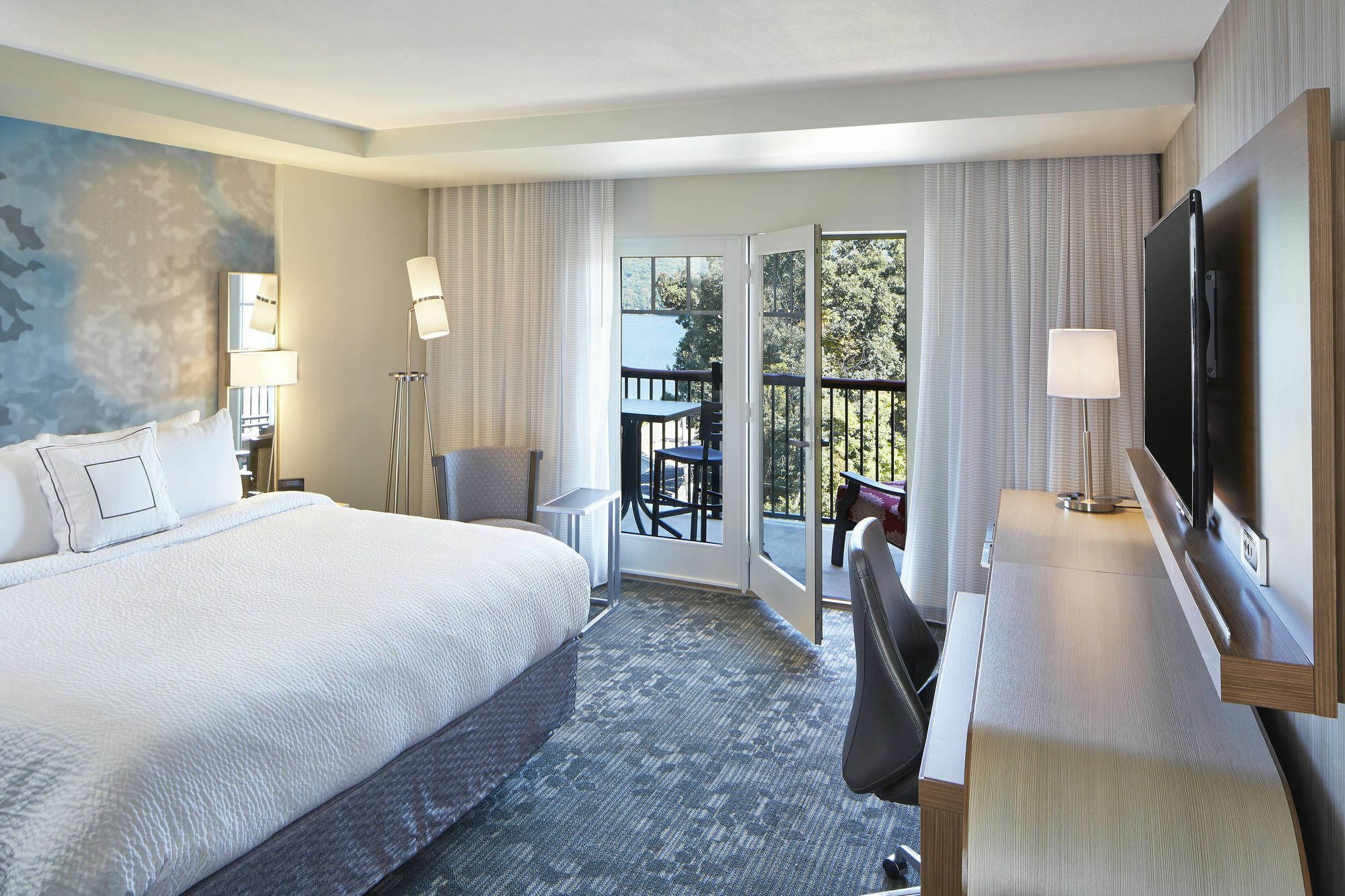 Courtyard By Marriott Lac George Extérieur photo